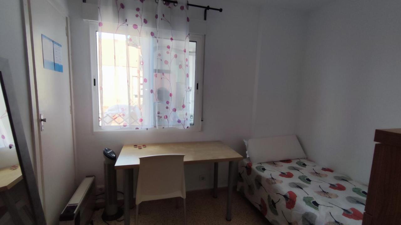 Habitaciones En Alquiler En Piso Compartido فالنسيا الغرفة الصورة