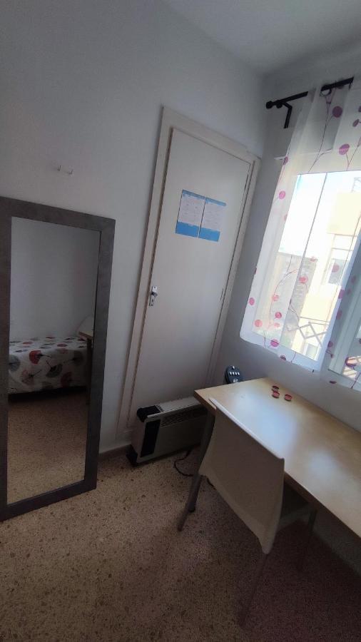 Habitaciones En Alquiler En Piso Compartido فالنسيا الغرفة الصورة